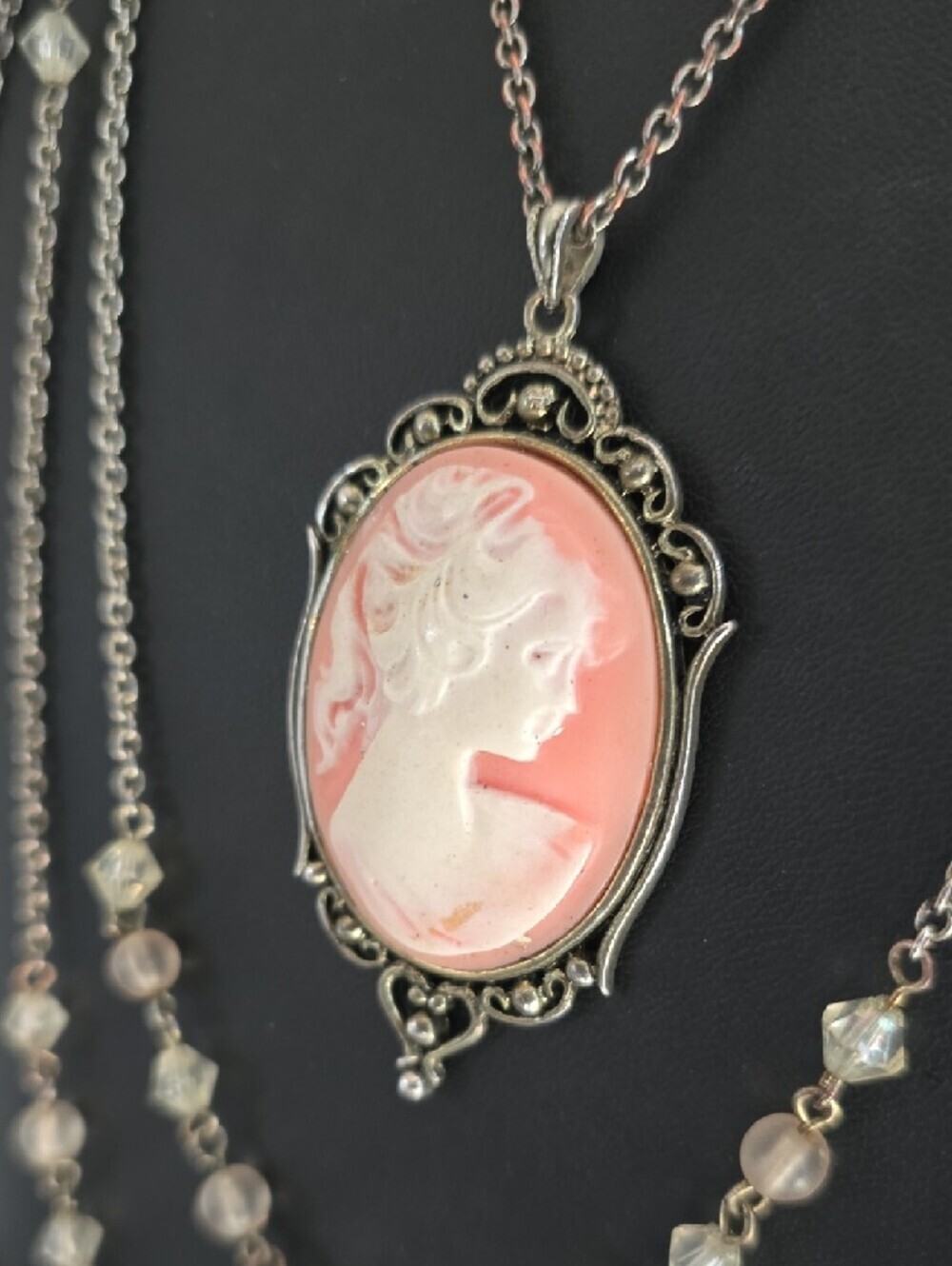 Pink Cameo Pendant Necklace with Ornate Silver Frame - Picture 5 of 11